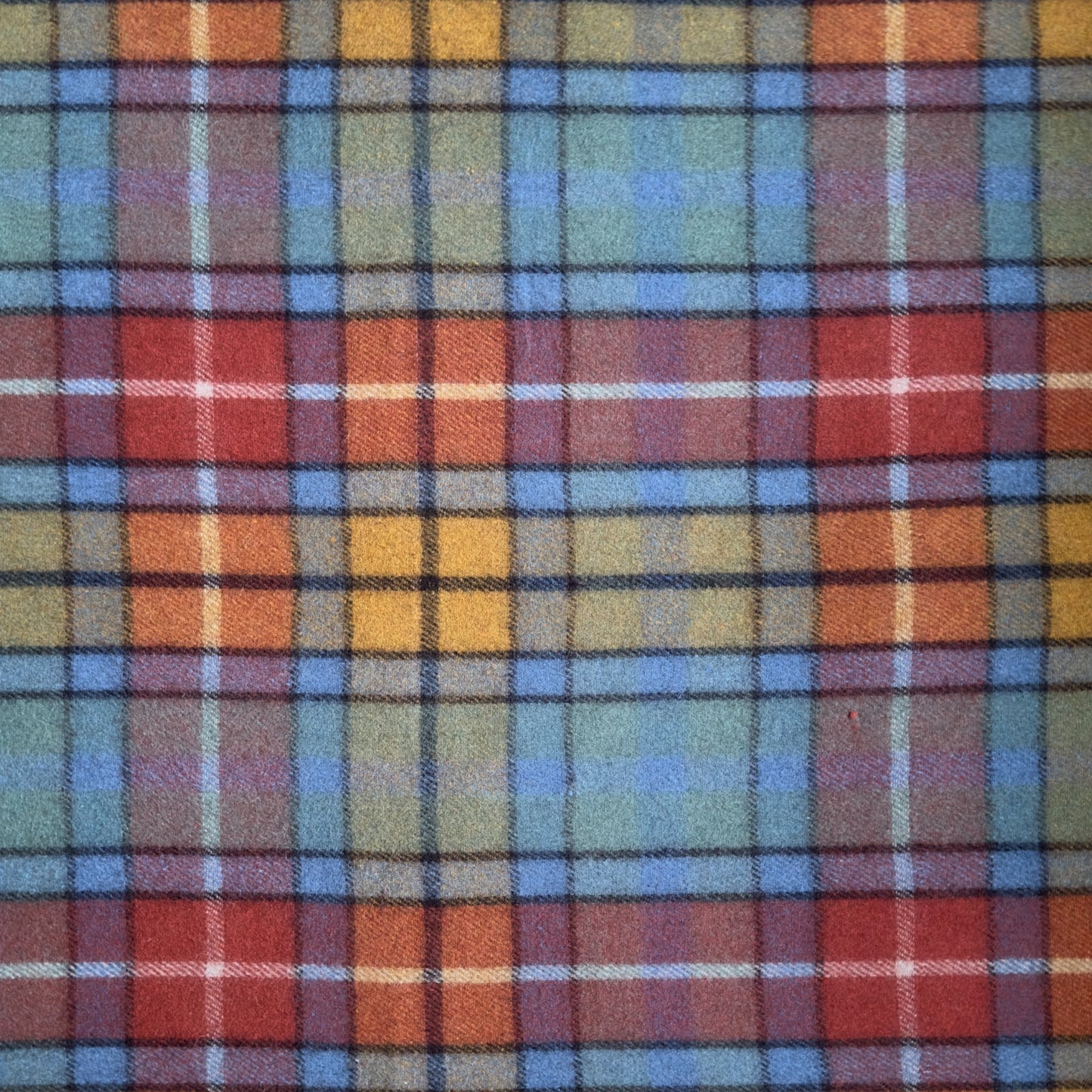 Antique Buchanan - 100% Recycled Wool Tartan Blanket