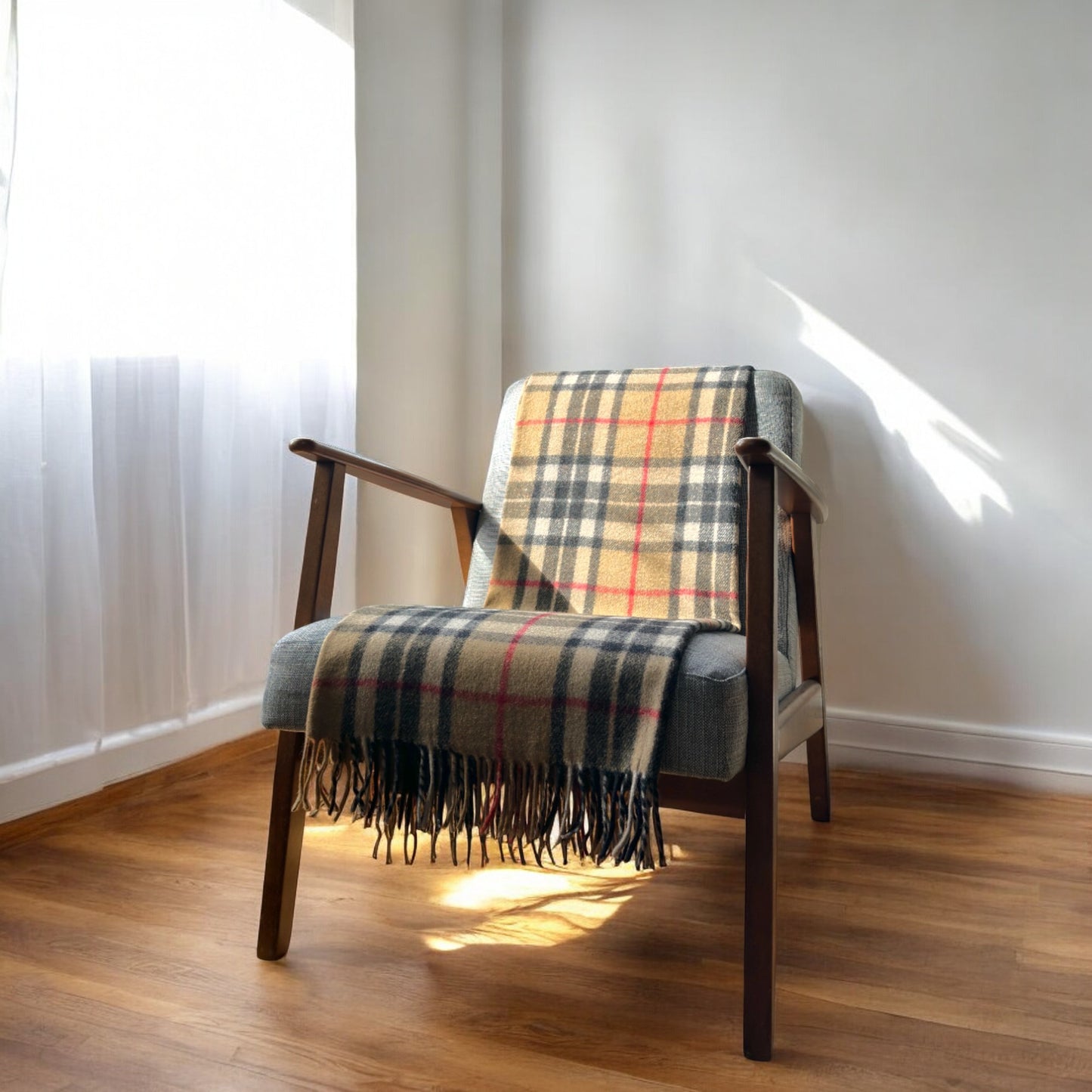 100% Recycled Wool Tartan Knee Blanket
