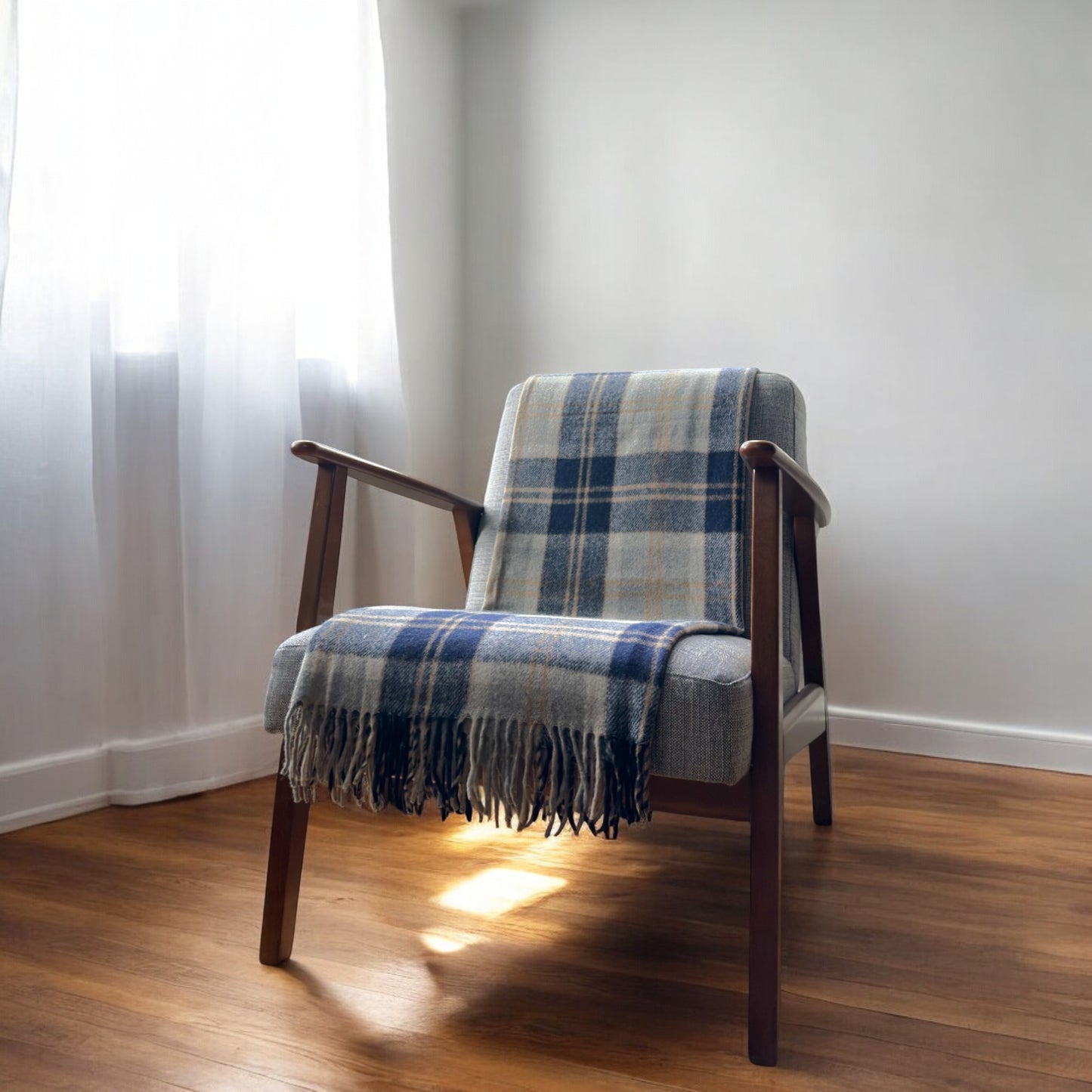 100% Recycled Wool Tartan Knee Blanket